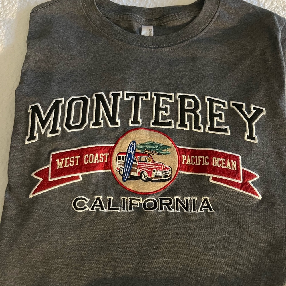 Teemax Monterey California Women’s Size Small Embroidered T-Shirt
